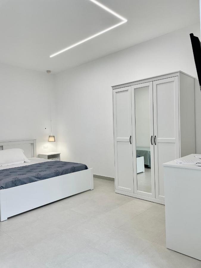Seashell Guest House Torre Marino Buitenkant foto
